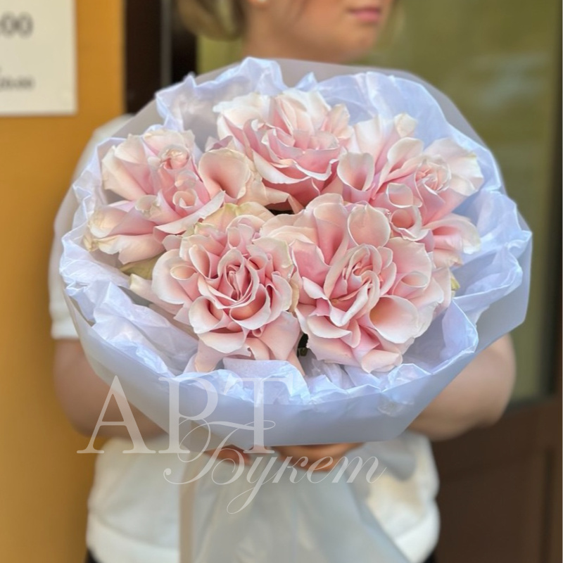 Букет из французских роз Pink Mondial